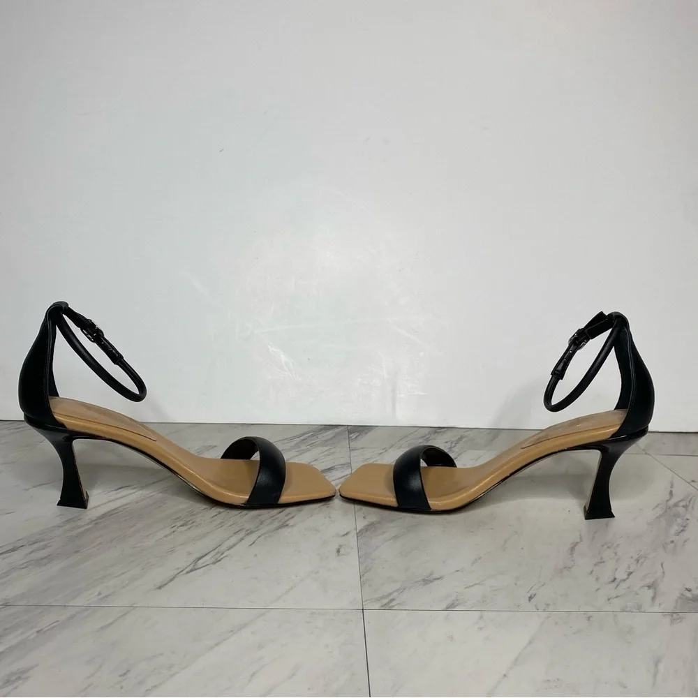 New! Marc Fisher Derine Black Leather Square Toe Heeled Sandal 7 1/2